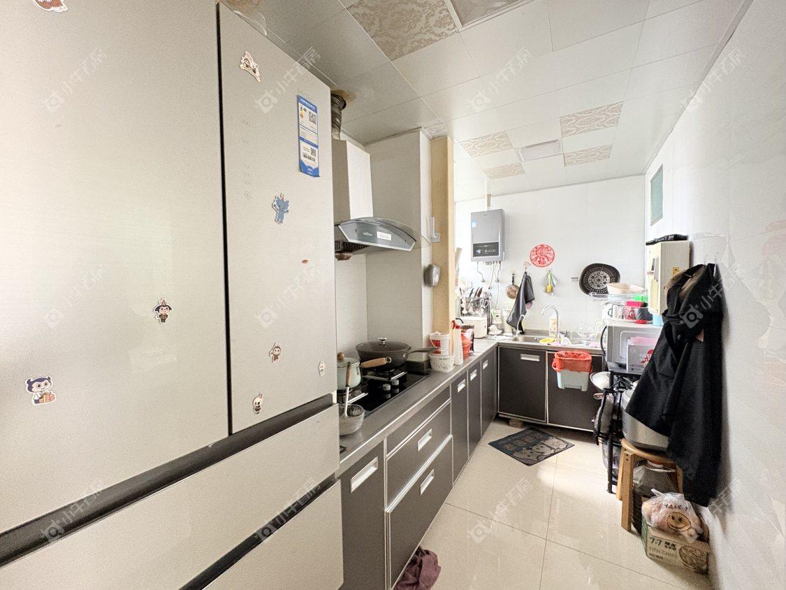 镇江凤翔花园在售二手房源室内图_小牛看房