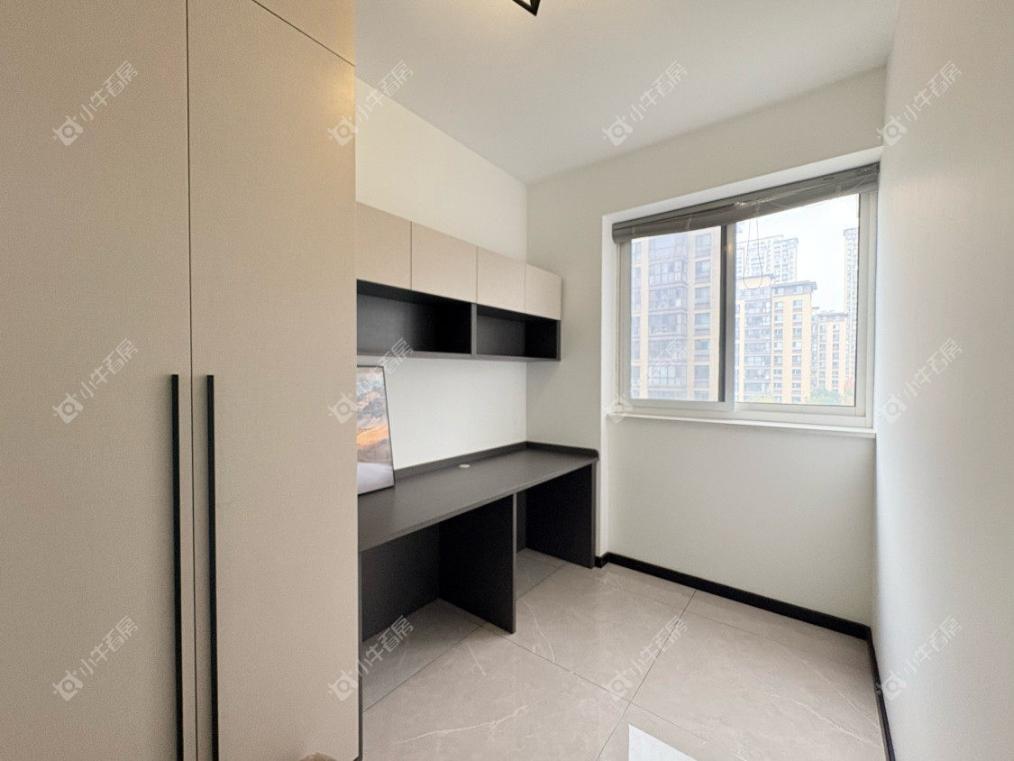 镇江和园在售二手房源室内图_小牛看房