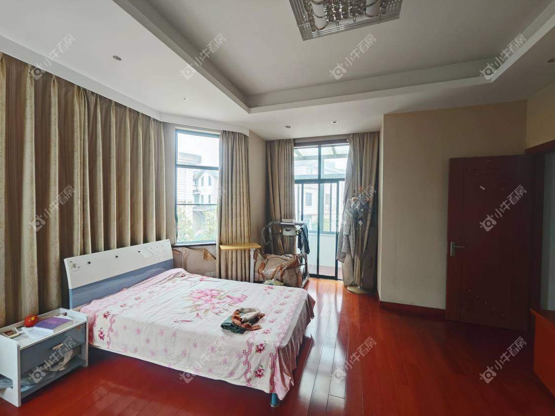 镇江豪门兰庭在售二手房源室内图_小牛看房