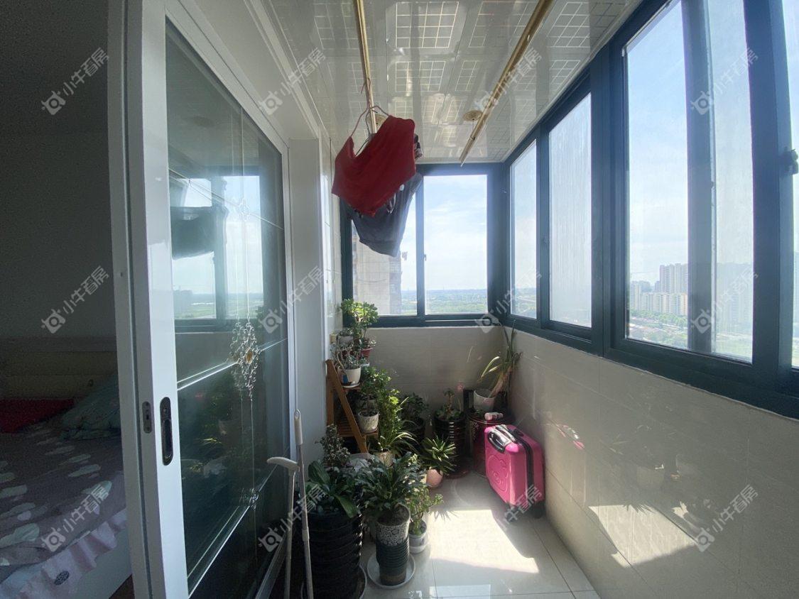 镇江欧洲城在售二手房源室内图_小牛看房