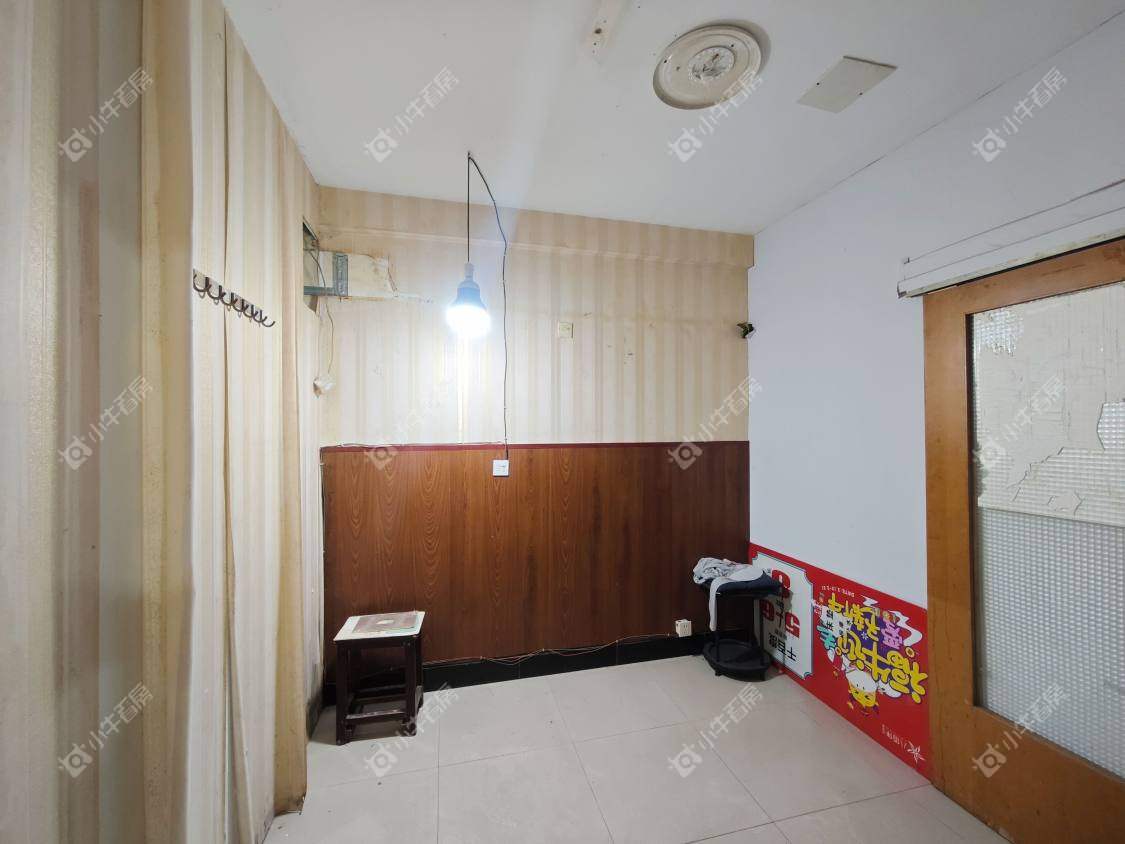 镇江南桥花园在售二手房源室内图_小牛看房