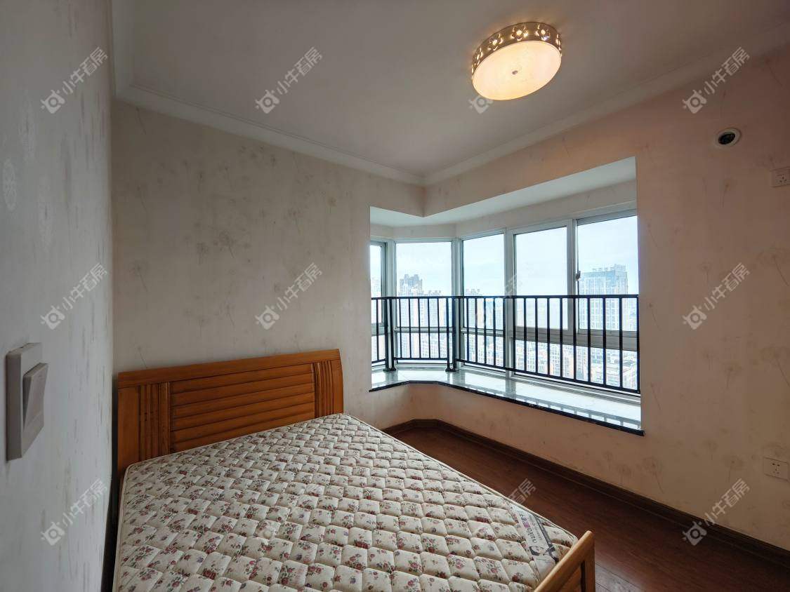 镇江碧桂园在售二手房源室内图_小牛看房