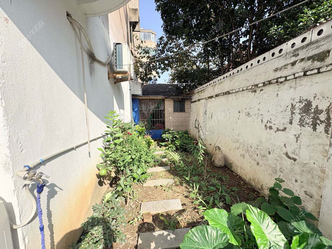 镇江东方苑在售二手房源室内图_小牛看房