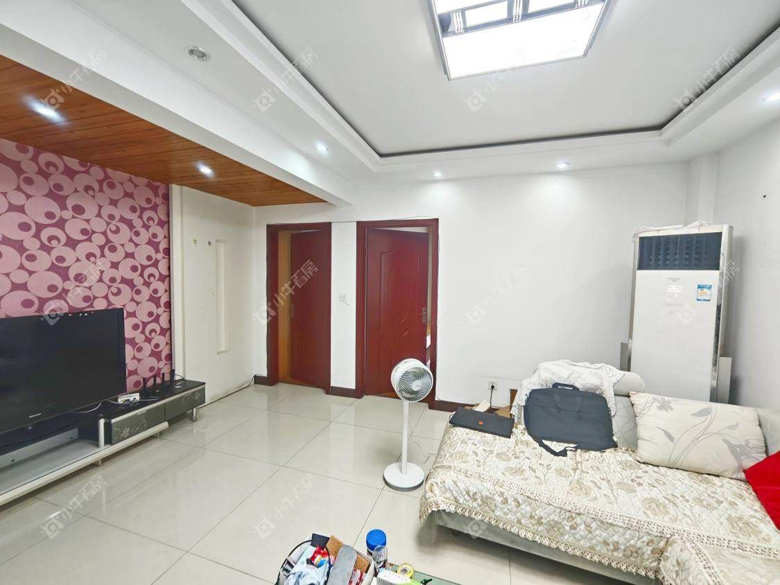 镇江凤翔花园在售二手房源室内图_小牛看房