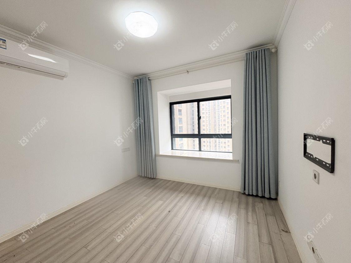 镇江荣城国际一期在售二手房源室内图_小牛看房