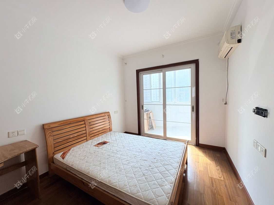 镇江名都新贵在售二手房源室内图_小牛看房