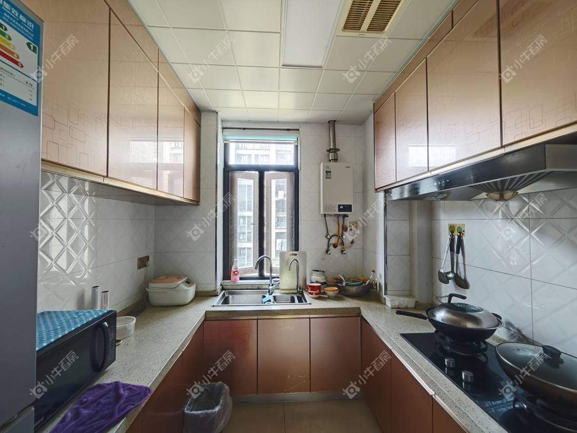 镇江滨河凤凰城在售二手房源室内图_小牛看房