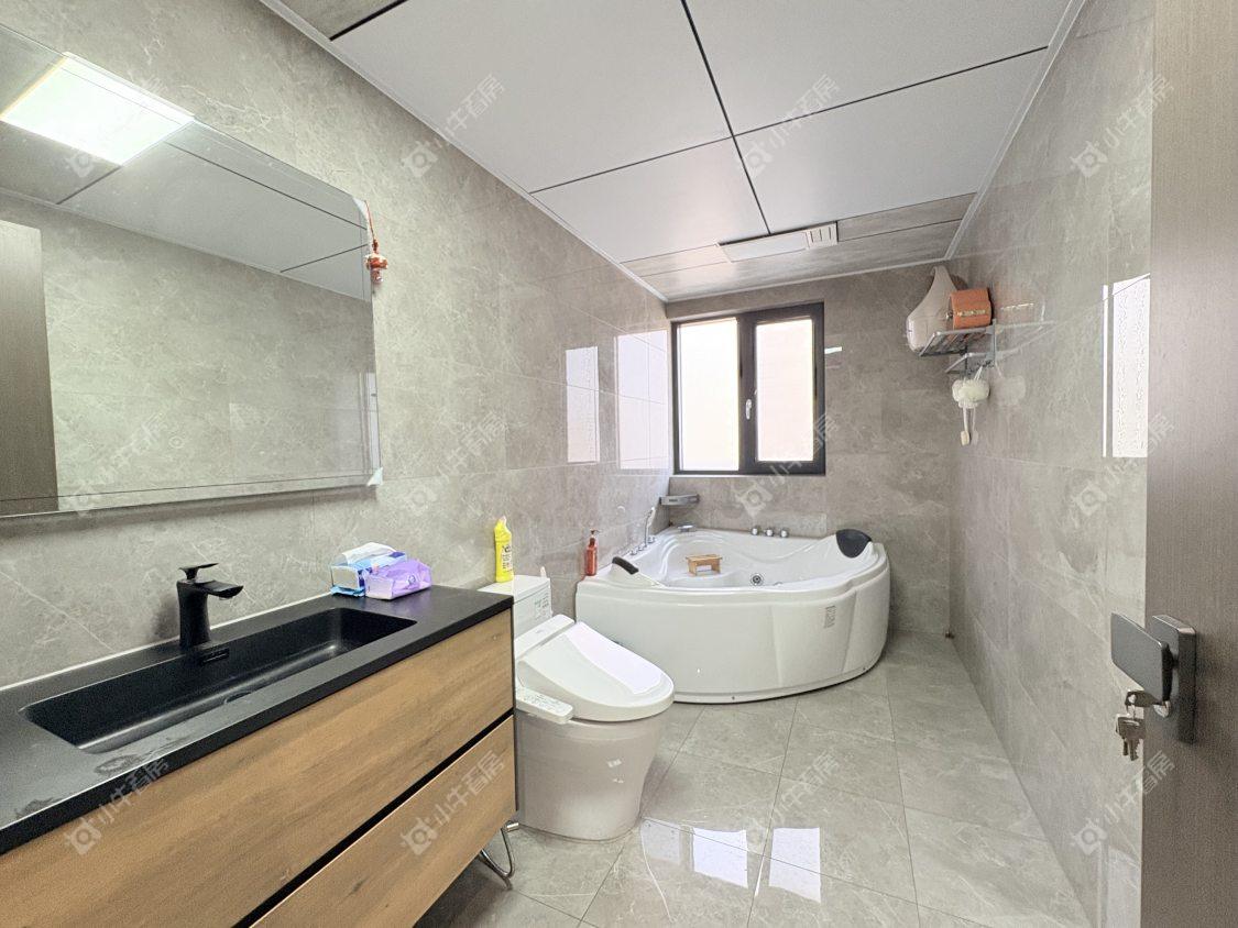 镇江碧桂园在售二手房源室内图_小牛看房