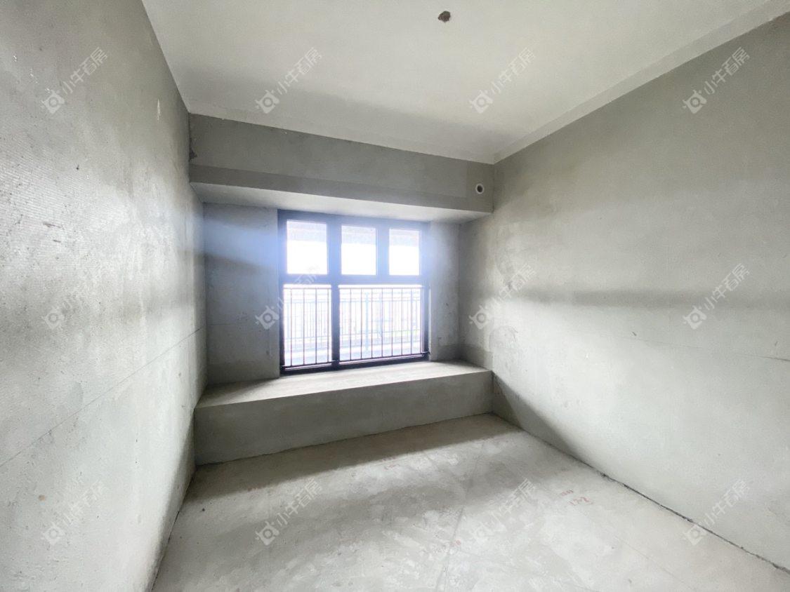 镇江碧桂园樾府在售二手房源室内图_小牛看房