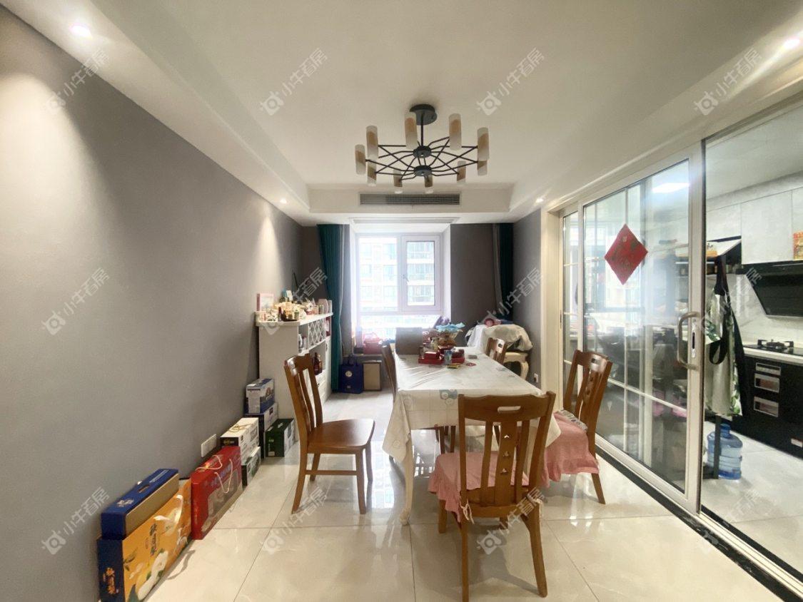 镇江城市绿洲在售二手房源室内图_小牛看房