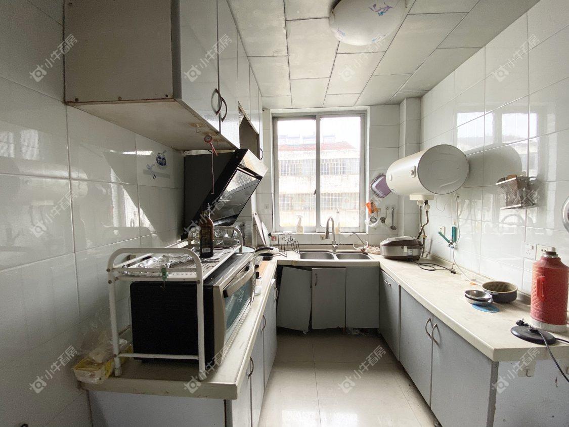 镇江大桥东苑在售二手房源室内图_小牛看房