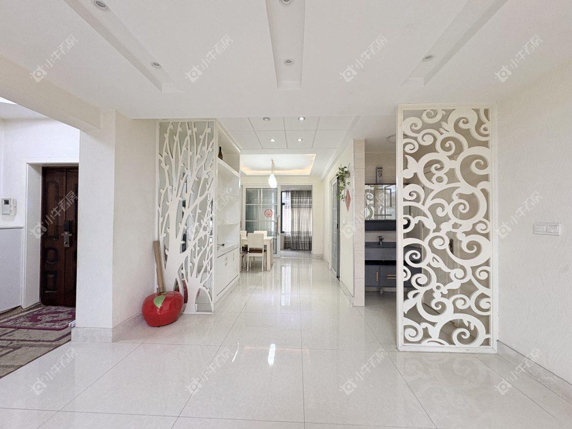 镇江东方盛世在售二手房源室内图_小牛看房