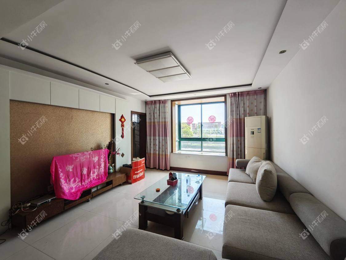 镇江天福花园在售二手房源室内图_小牛看房