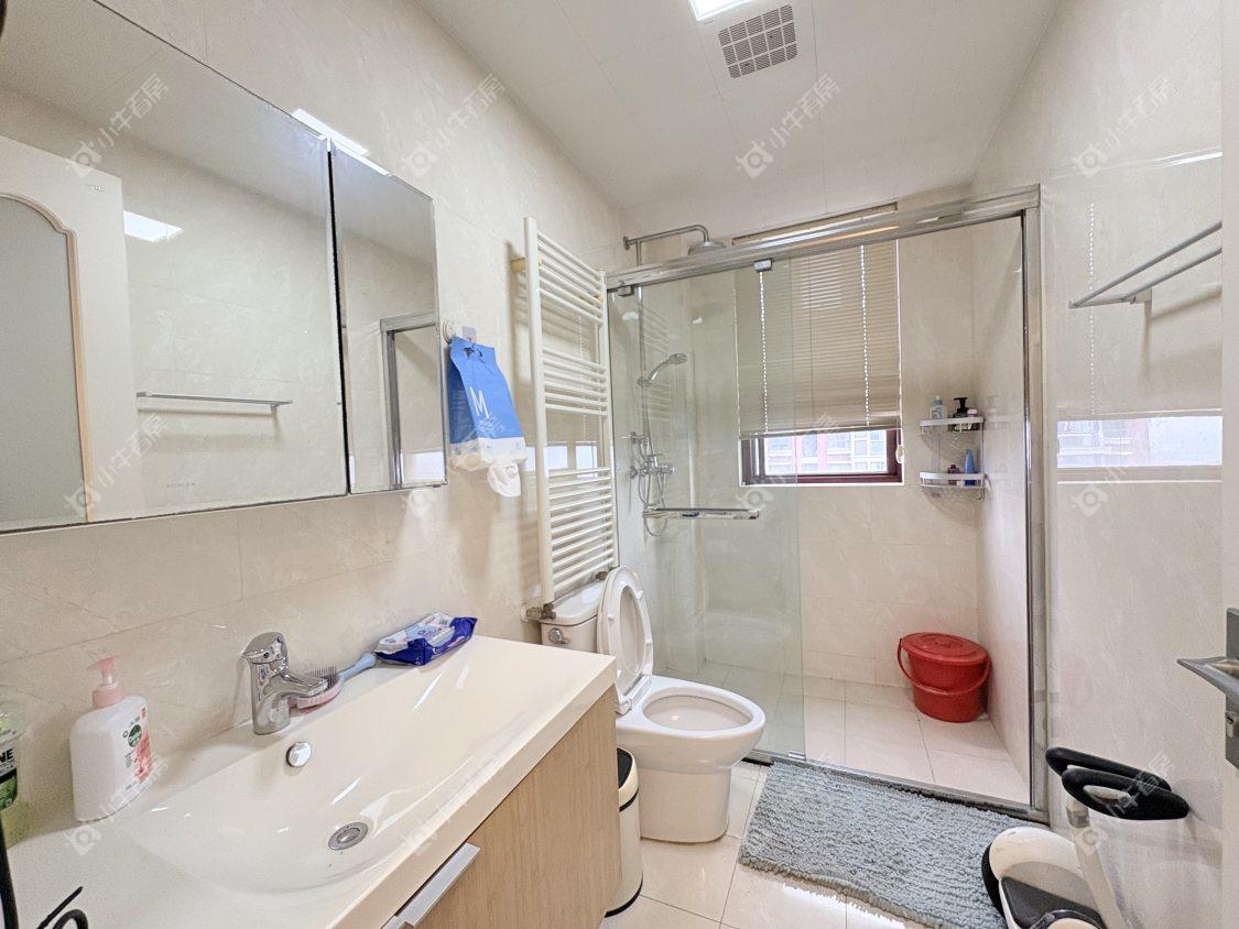 镇江天波城在售二手房源室内图_小牛看房