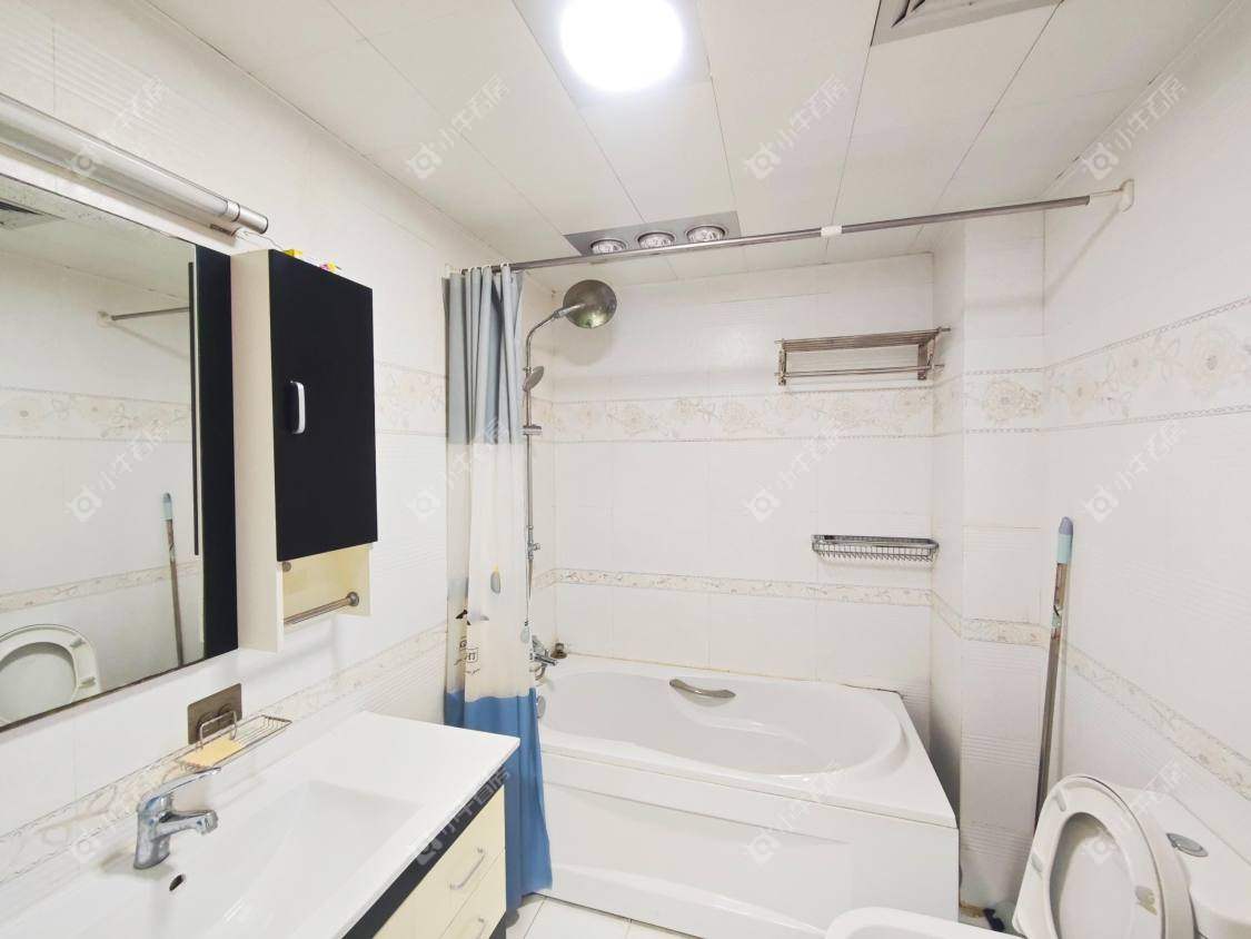 镇江城市绿洲在售二手房源室内图_小牛看房