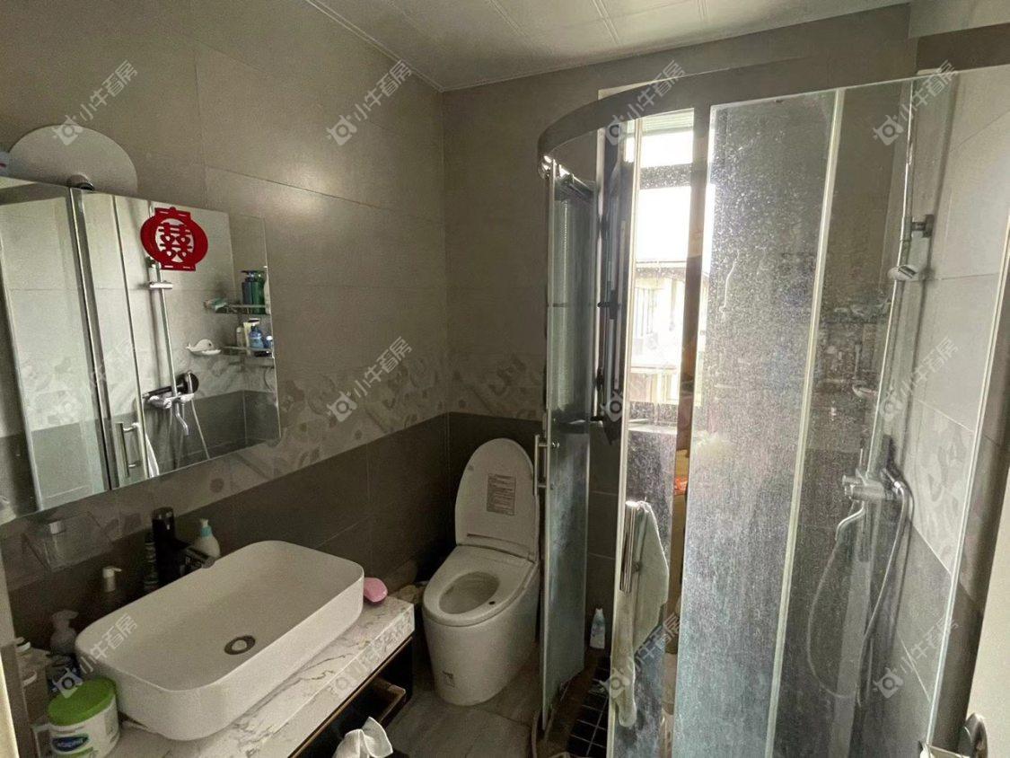 镇江和园在售二手房源室内图_小牛看房