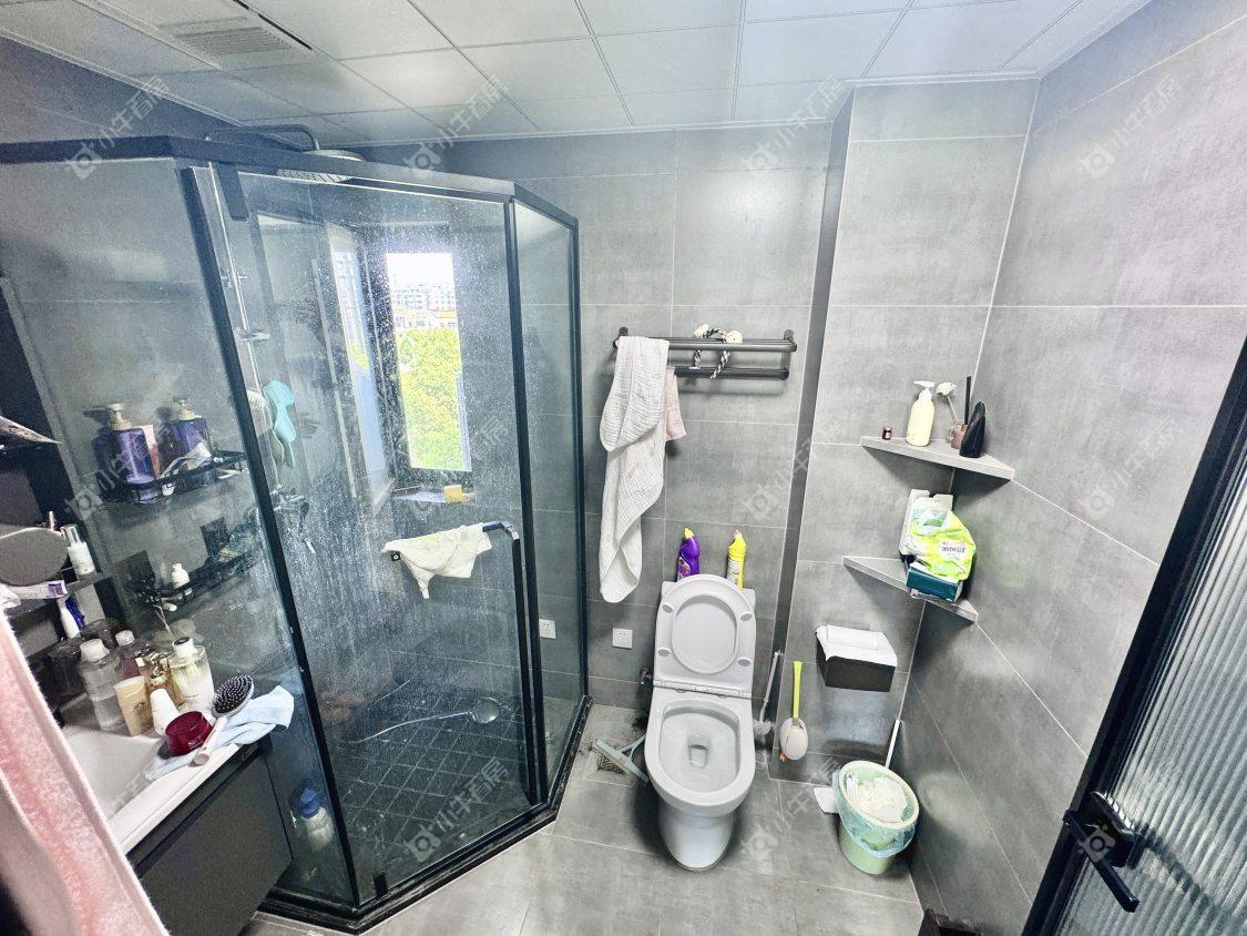 镇江大亚第一城在售二手房源室内图_小牛看房