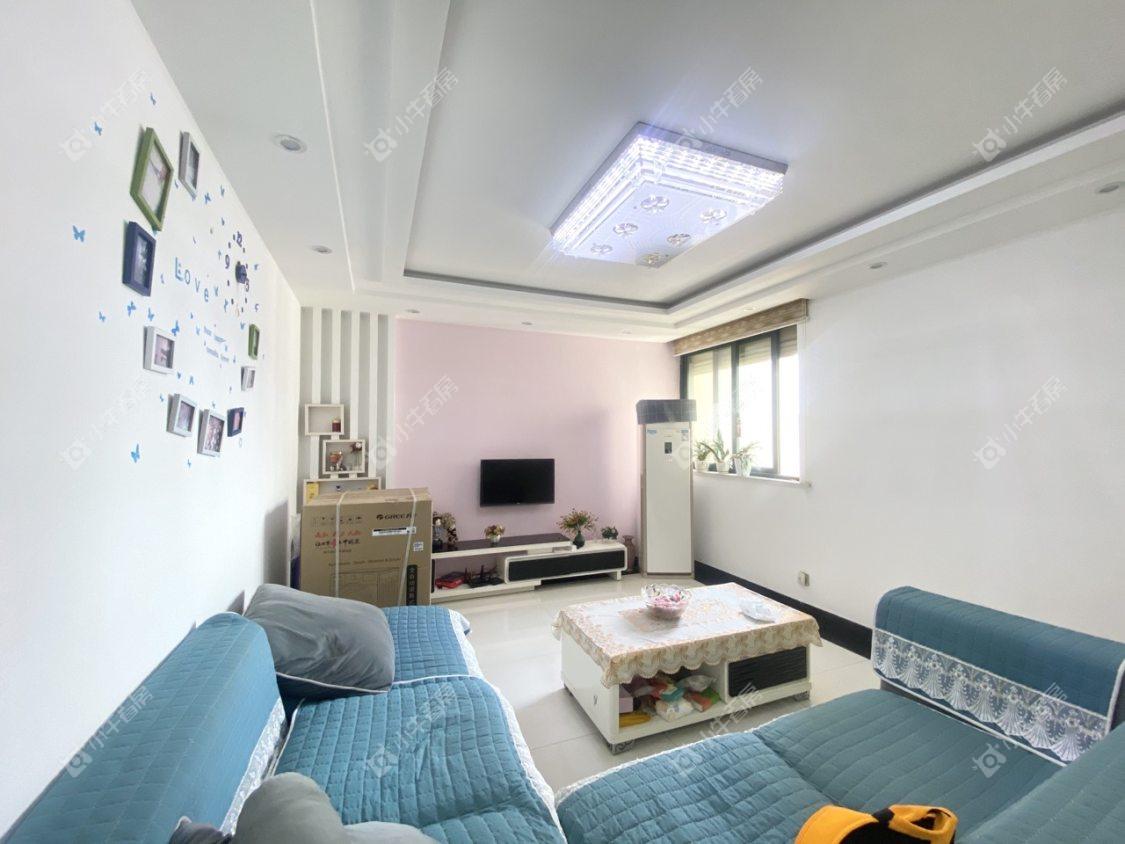 镇江欧洲城在售二手房源室内图_小牛看房