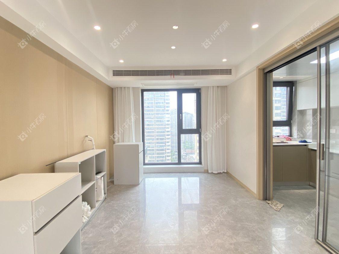 镇江中南君悦府中南一期在售二手房源室内图_小牛看房