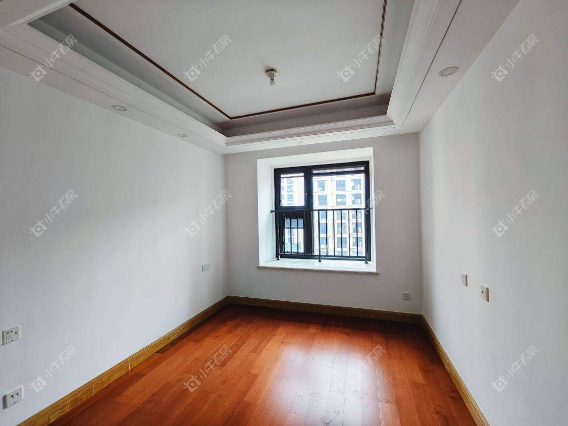 镇江红星天铂在售二手房源室内图_小牛看房