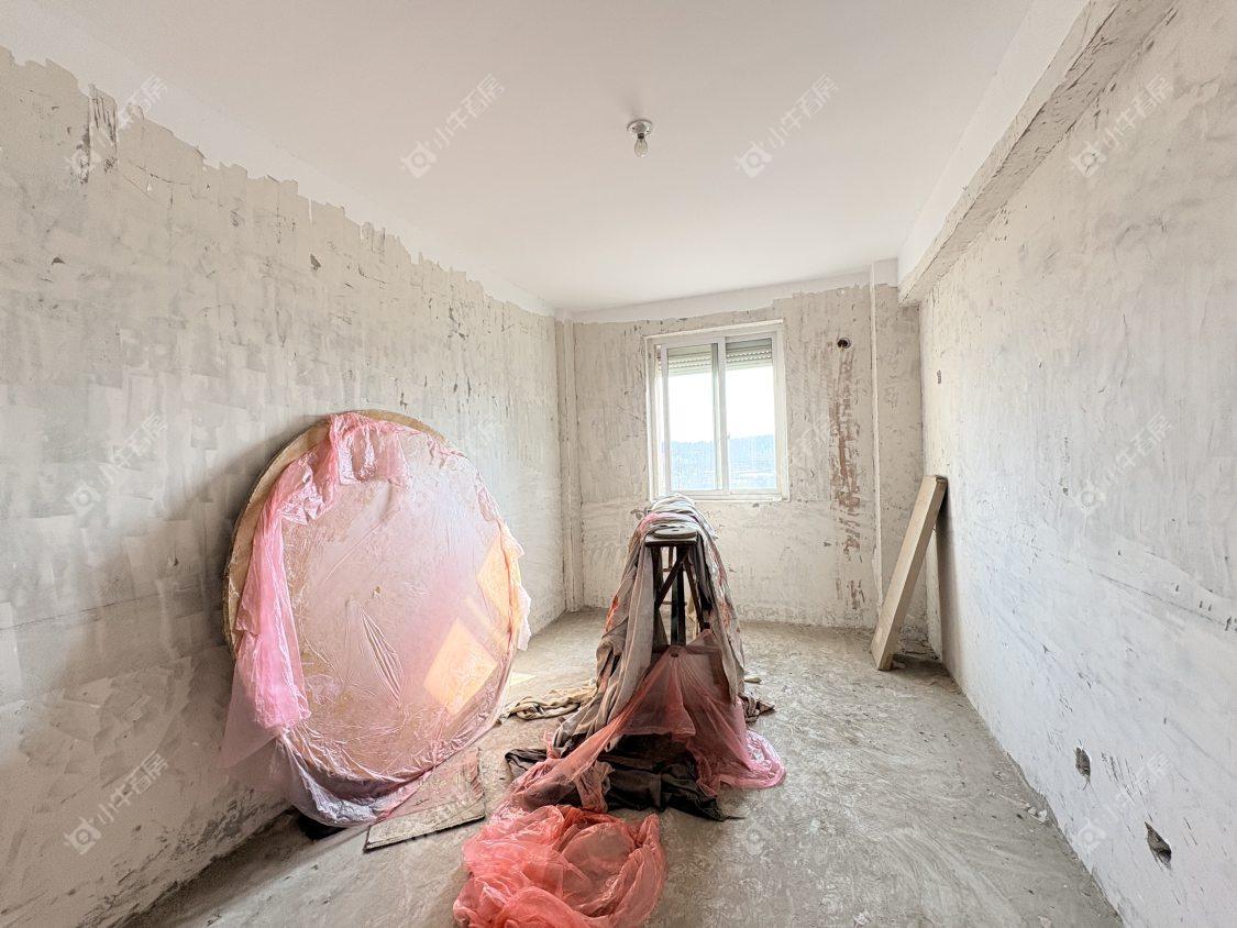 镇江迈村新城在售二手房源室内图_小牛看房