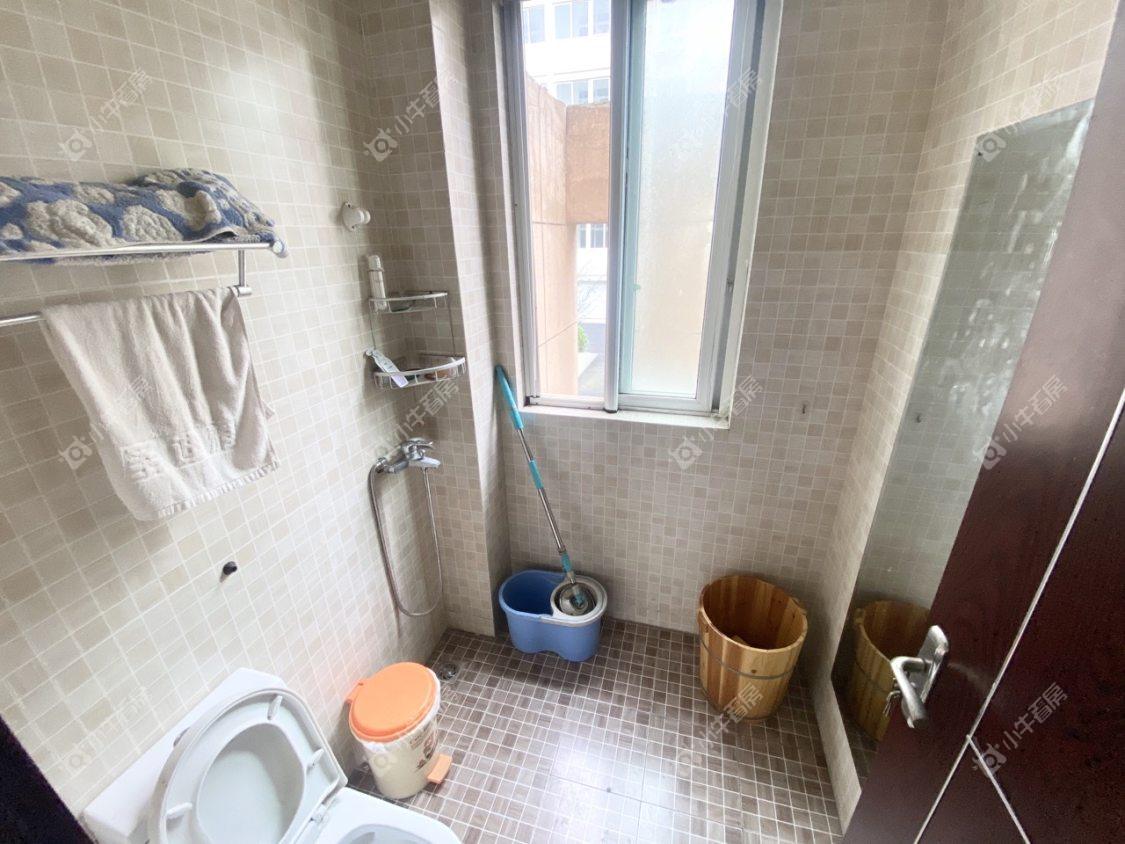 镇江迈村新城在售二手房源室内图_小牛看房