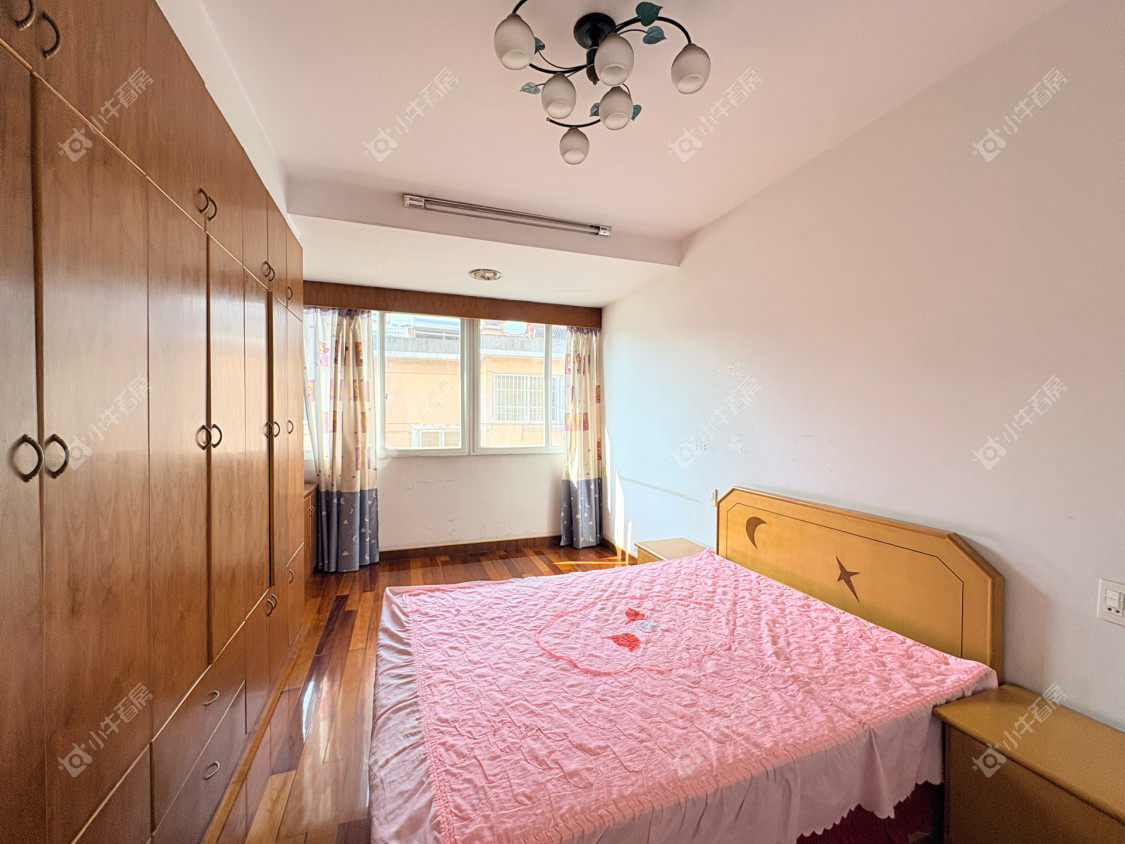 镇江四牌楼在售二手房源室内图_小牛看房