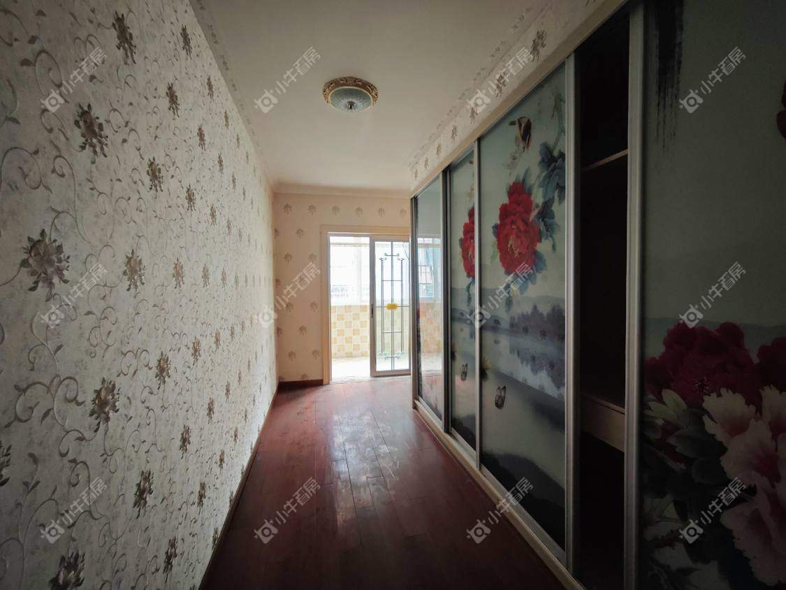 镇江江南嘉园在售二手房源室内图_小牛看房