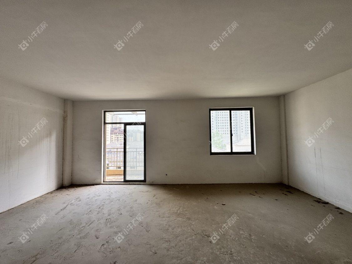 镇江华都锦城在售二手房源室内图_小牛看房