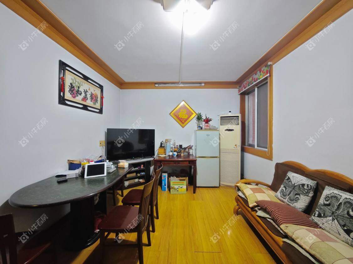 镇江百合苑在售二手房源室内图_小牛看房