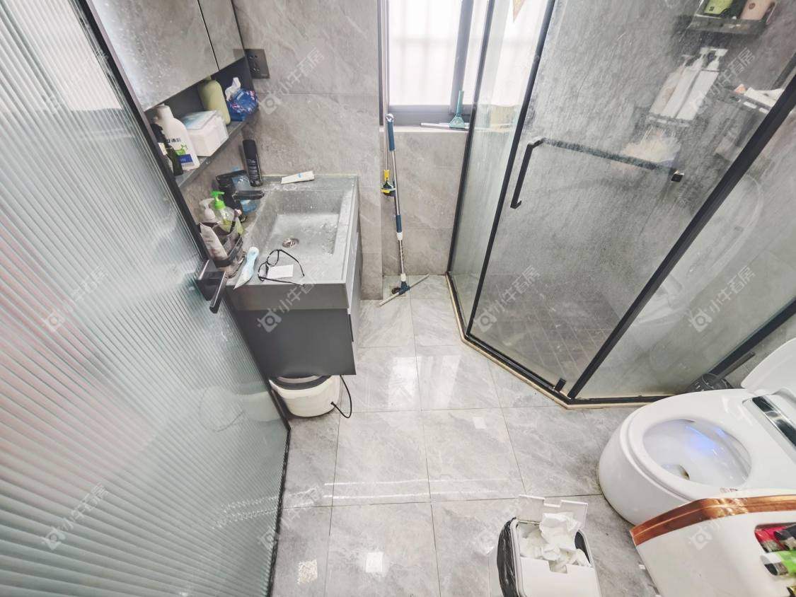 镇江练湖新城在售二手房源室内图_小牛看房