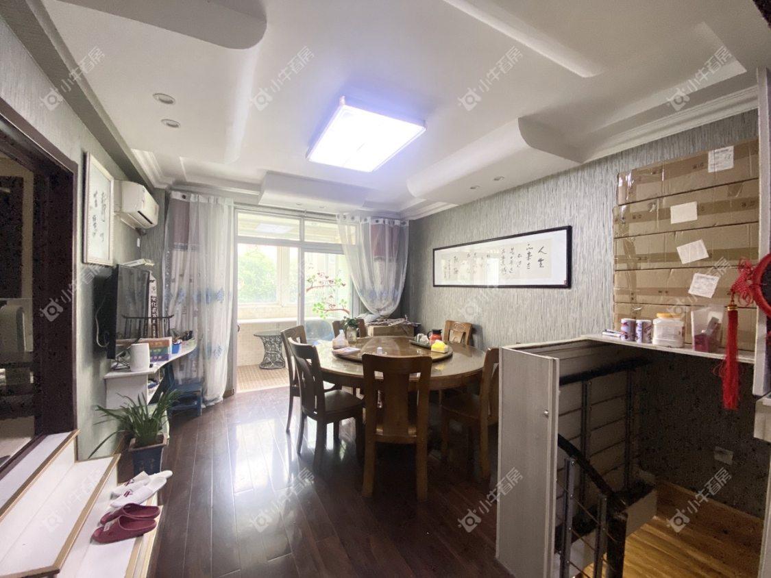 镇江迈村新城在售二手房源室内图_小牛看房