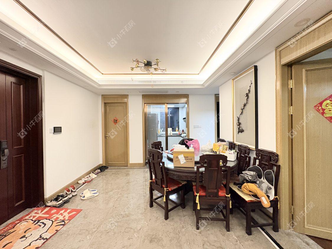 镇江红星天铂在售二手房源室内图_小牛看房