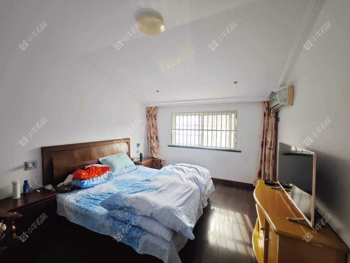 镇江乾泽园在售二手房源室内图_小牛看房