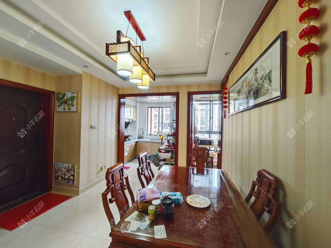 镇江华都锦城在售二手房源室内图_小牛看房