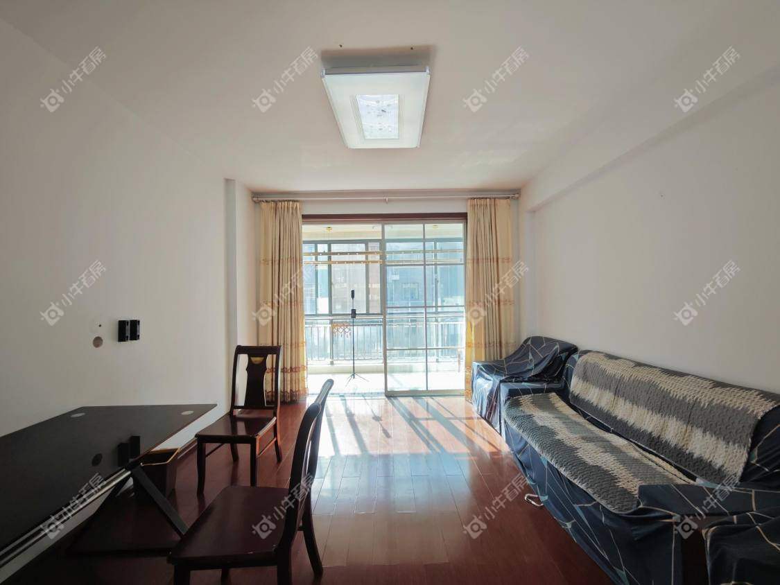 镇江新香草苑在售二手房源室内图_小牛看房