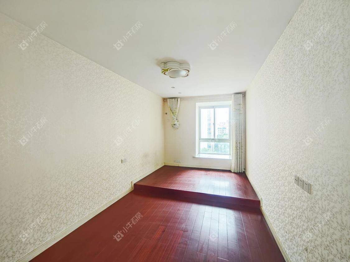 镇江城市绿洲在售二手房源室内图_小牛看房