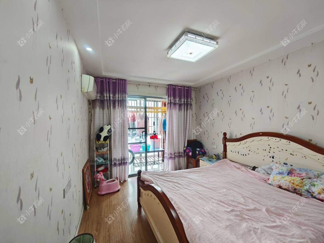 镇江华都锦城在售二手房源室内图_小牛看房