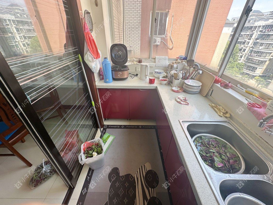 镇江凤翔花园在售二手房源室内图_小牛看房