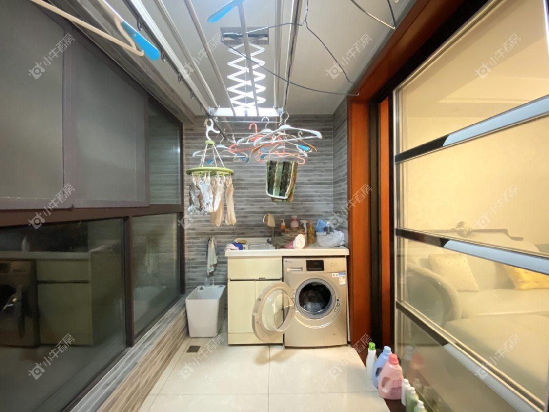 镇江滨河凤凰城在售二手房源室内图_小牛看房