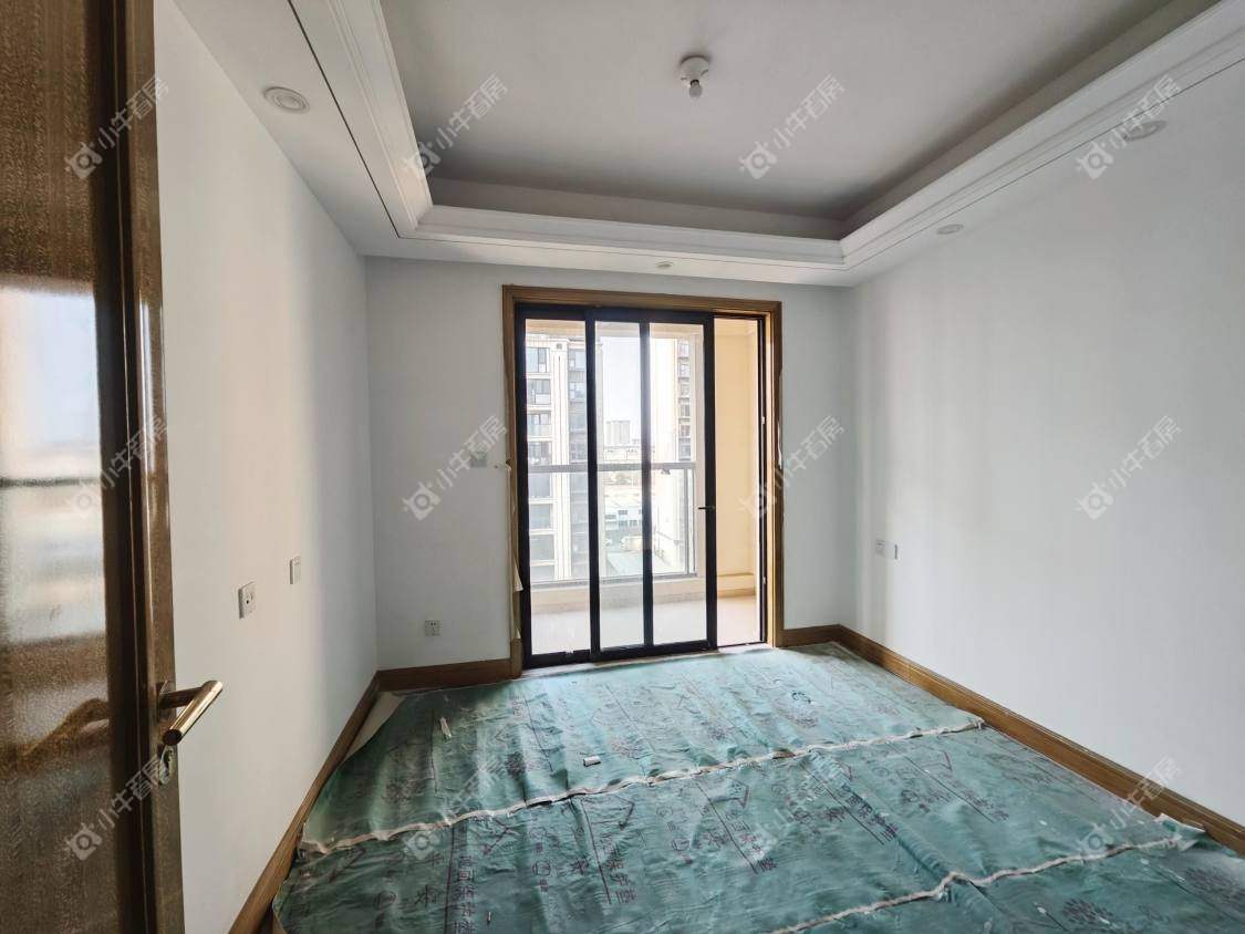 镇江红星天铂在售二手房源室内图_小牛看房