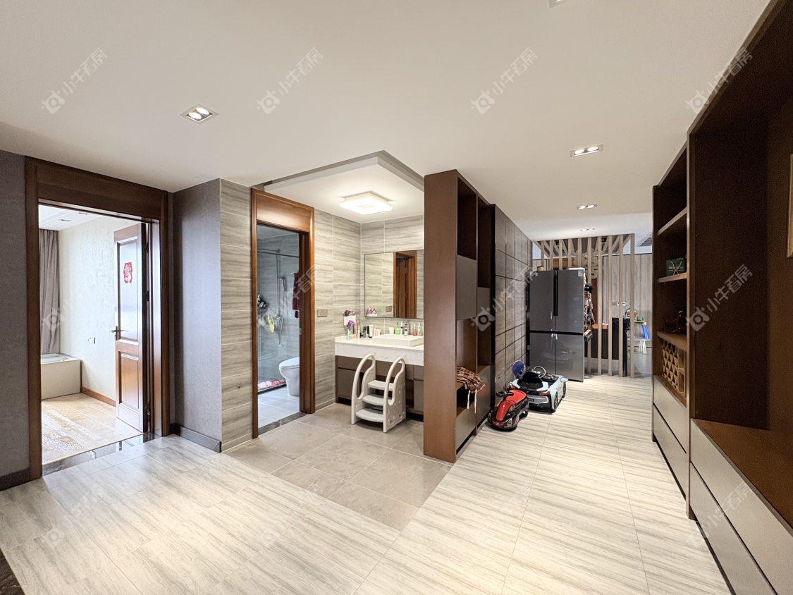 镇江嘉源首府在售二手房源室内图_小牛看房