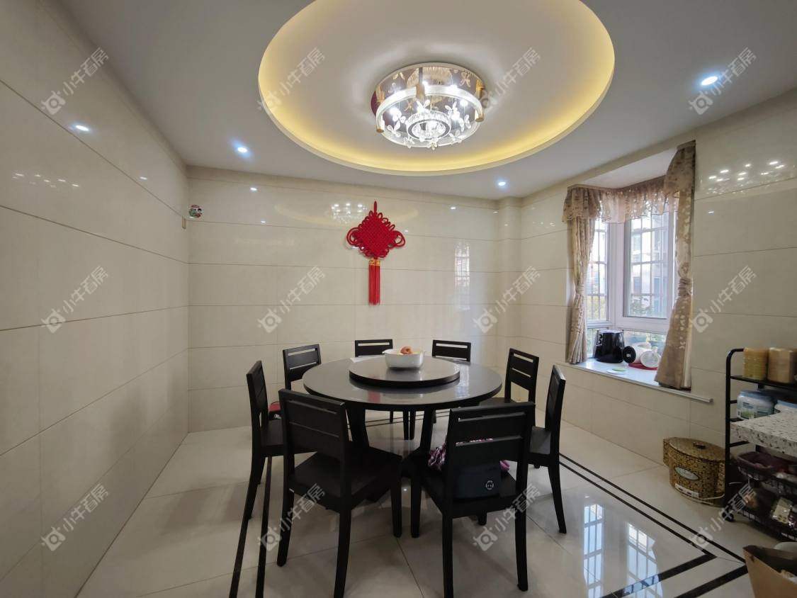 镇江凰嘉花苑在售二手房源室内图_小牛看房