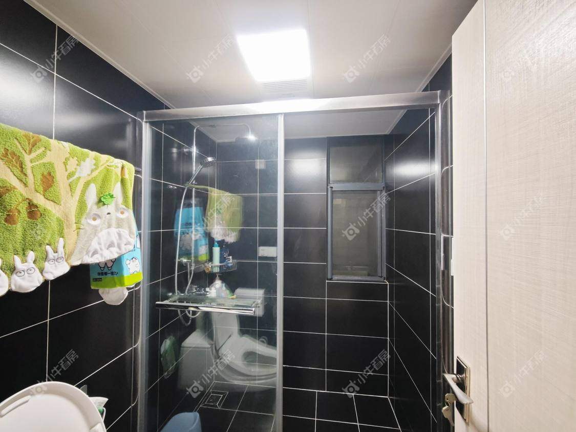 镇江荣城国际一期在售二手房源室内图_小牛看房