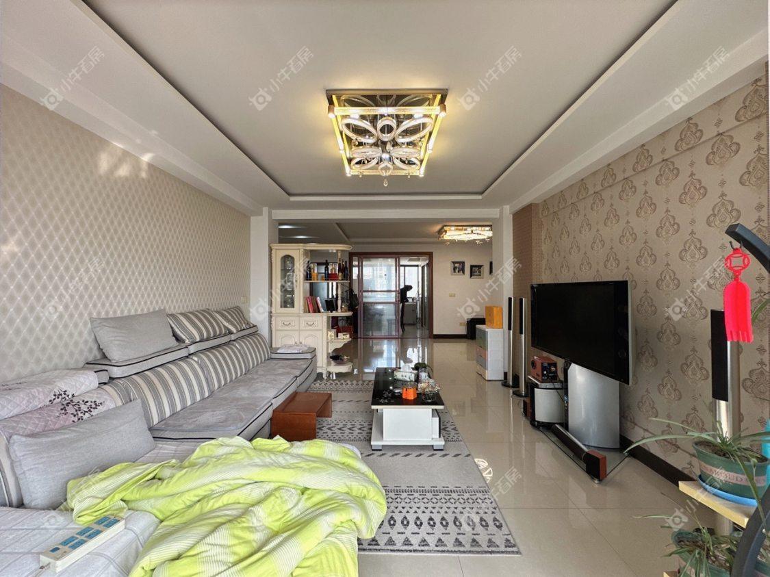 镇江欧洲城在售二手房源室内图_小牛看房