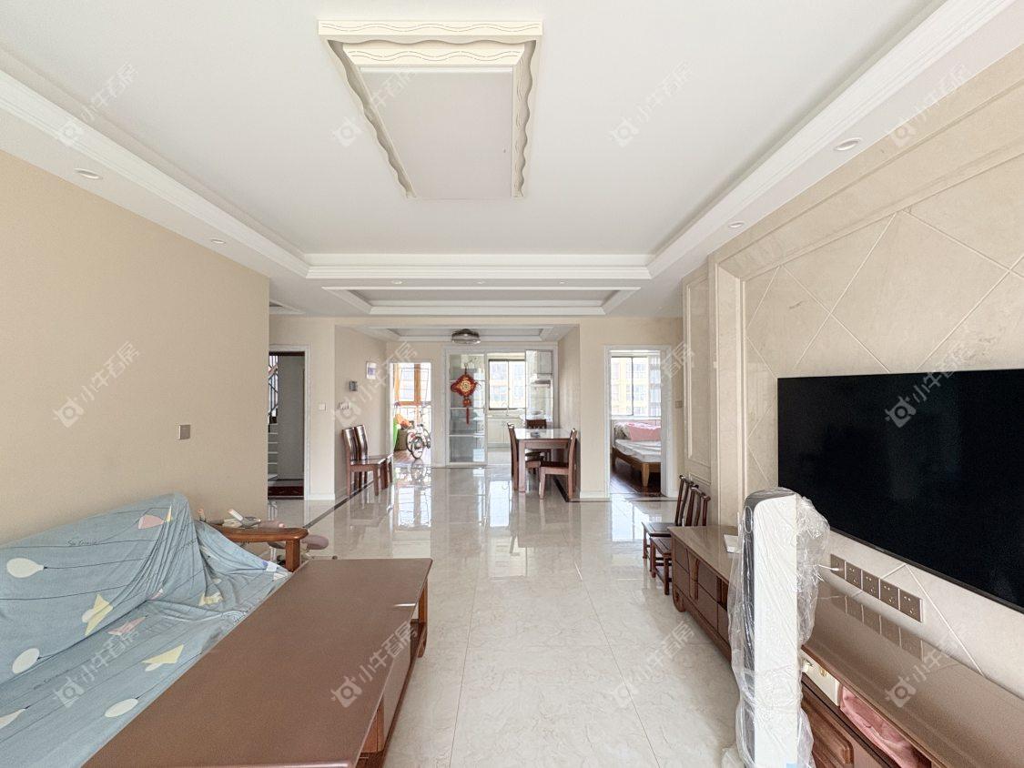 镇江领秀花都在售二手房源室内图_小牛看房