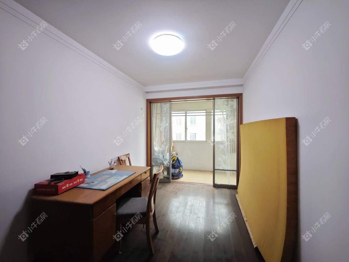 镇江新新家园在售二手房源室内图_小牛看房