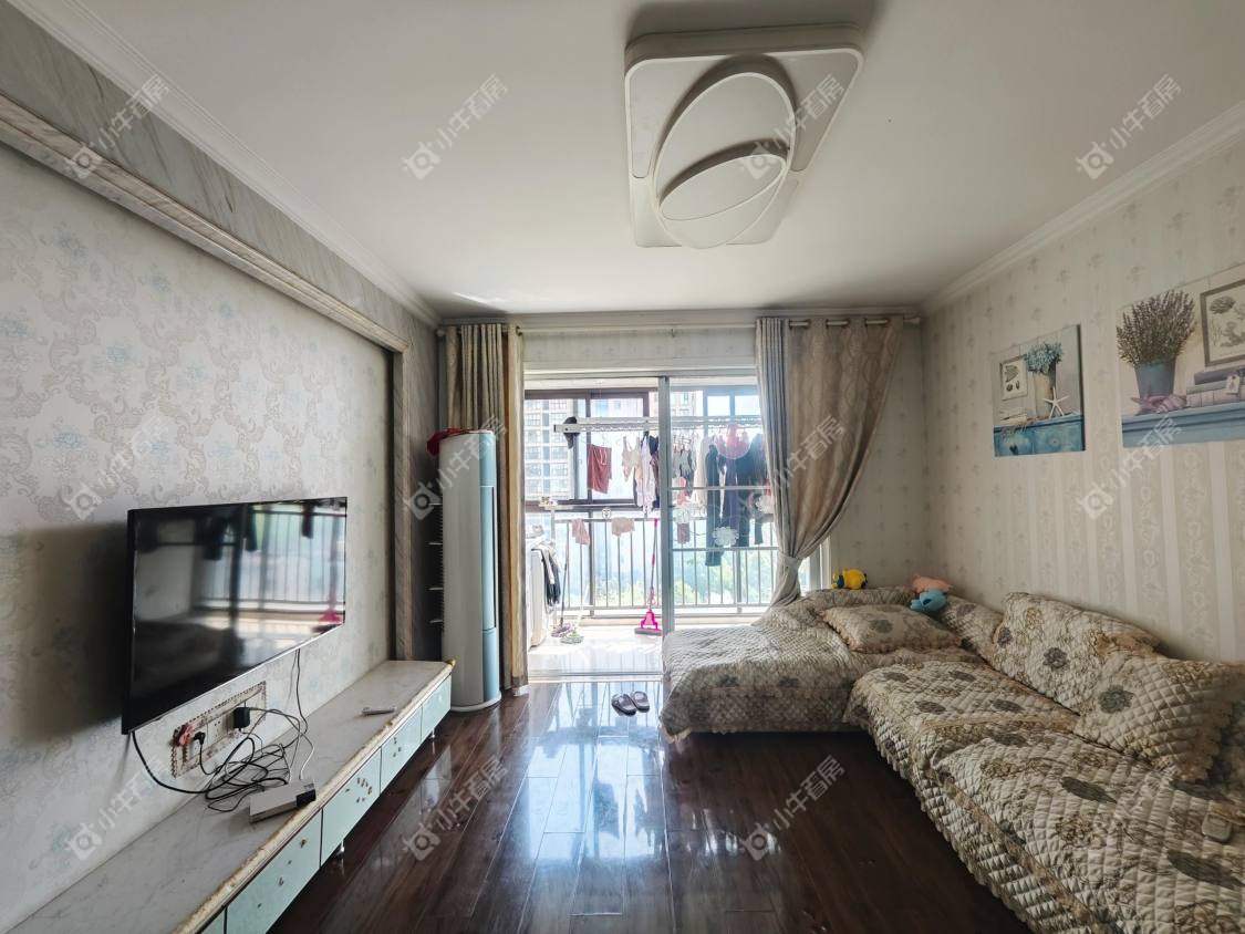 镇江美亚华悦在售二手房源室内图_小牛看房