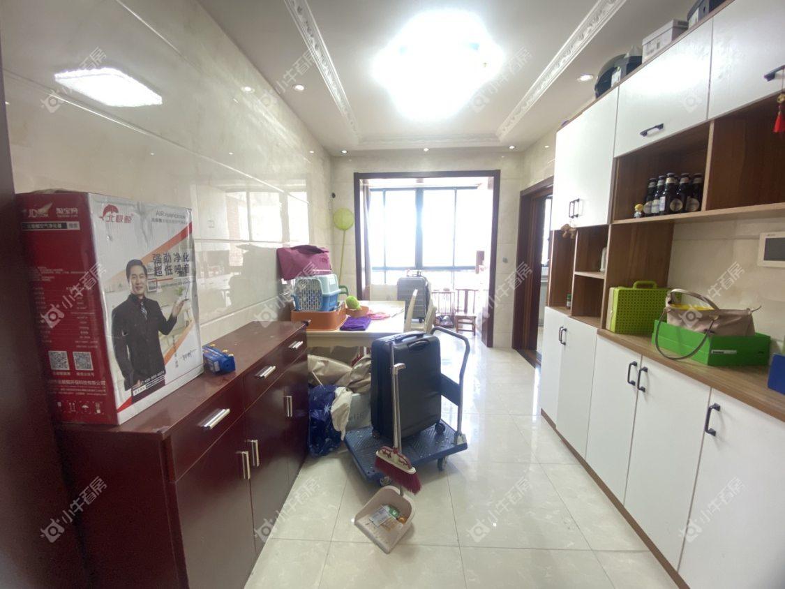 镇江澳都花城在售二手房源室内图_小牛看房