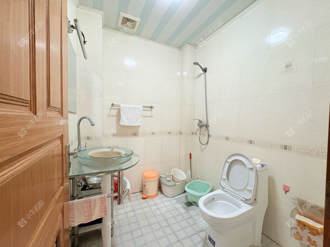 镇江香草苑在售二手房源室内图_小牛看房